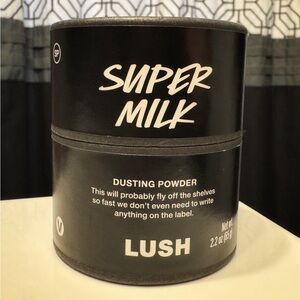 LUSH Super Milk Dusting Powder